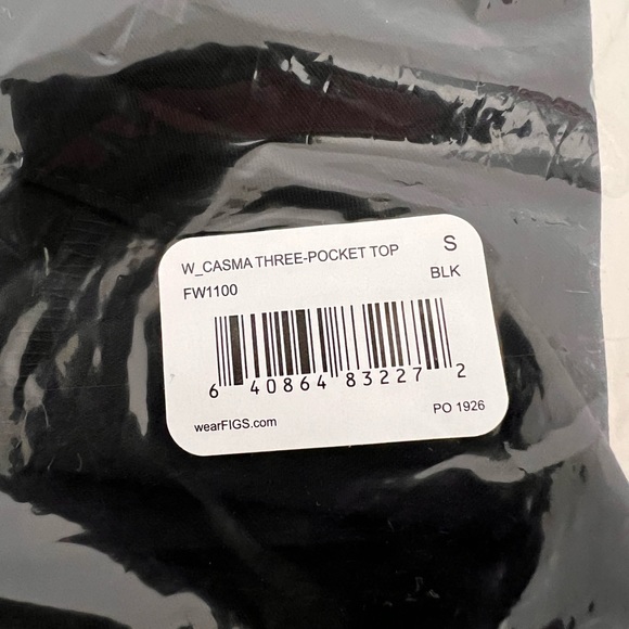 NIP FIGS Casma 3 Pocket Scrub Top - Picture 3 of 3